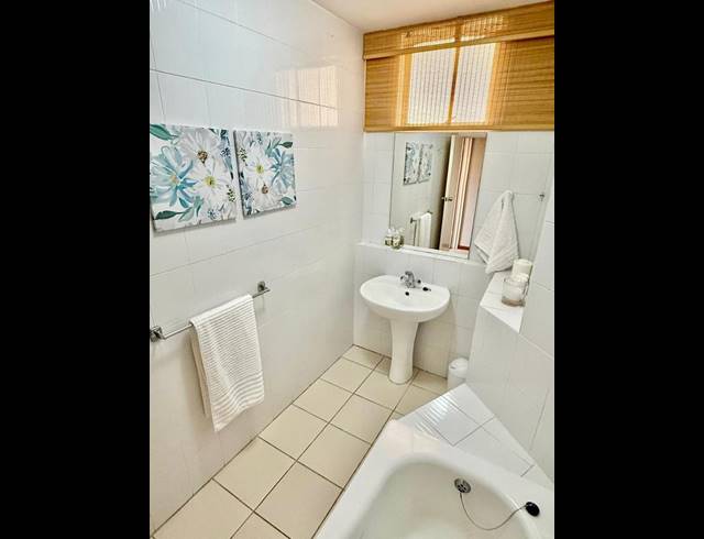 3 BEDROOM APARTMENT FOR SALE IN NORTH BEACH